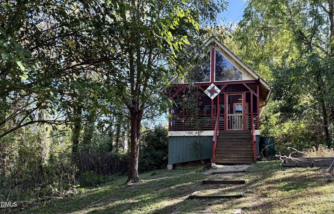 574 Primitive St - Photo 2 of 26
