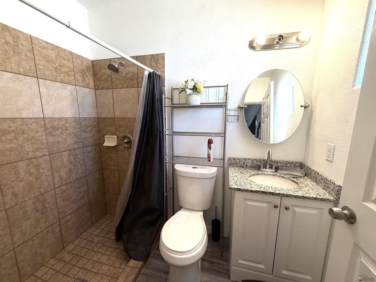 1425 S 9th Ave - Photo 6 of 11