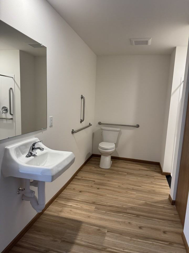 1362 Bayberry Lane - 414 - ADA #414ADA - Photo 4 of 9