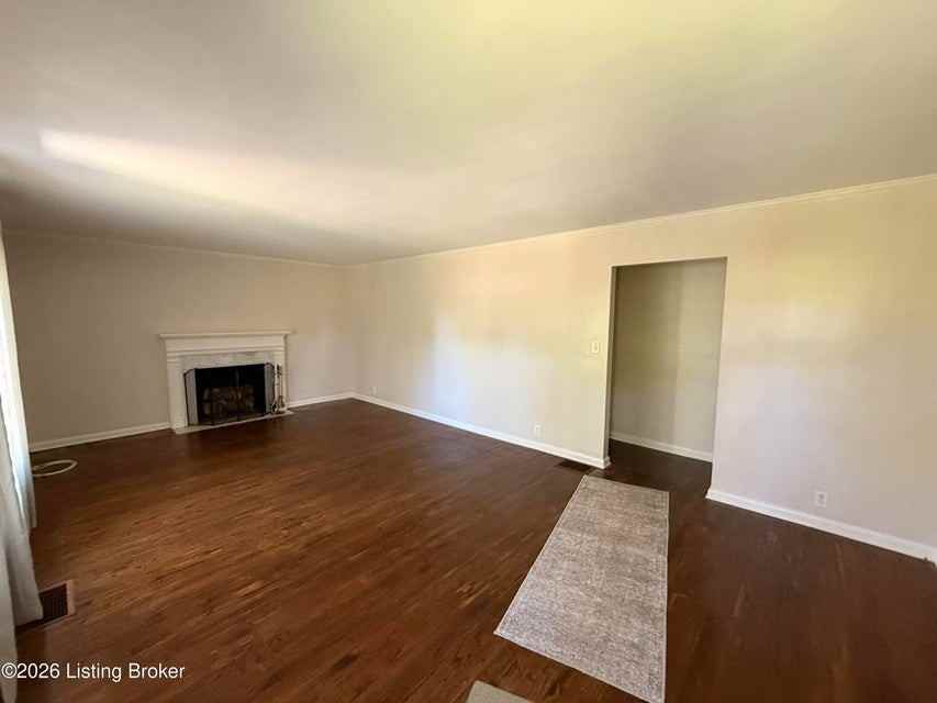 2903 Livingston Ave - Photo 2 of 11