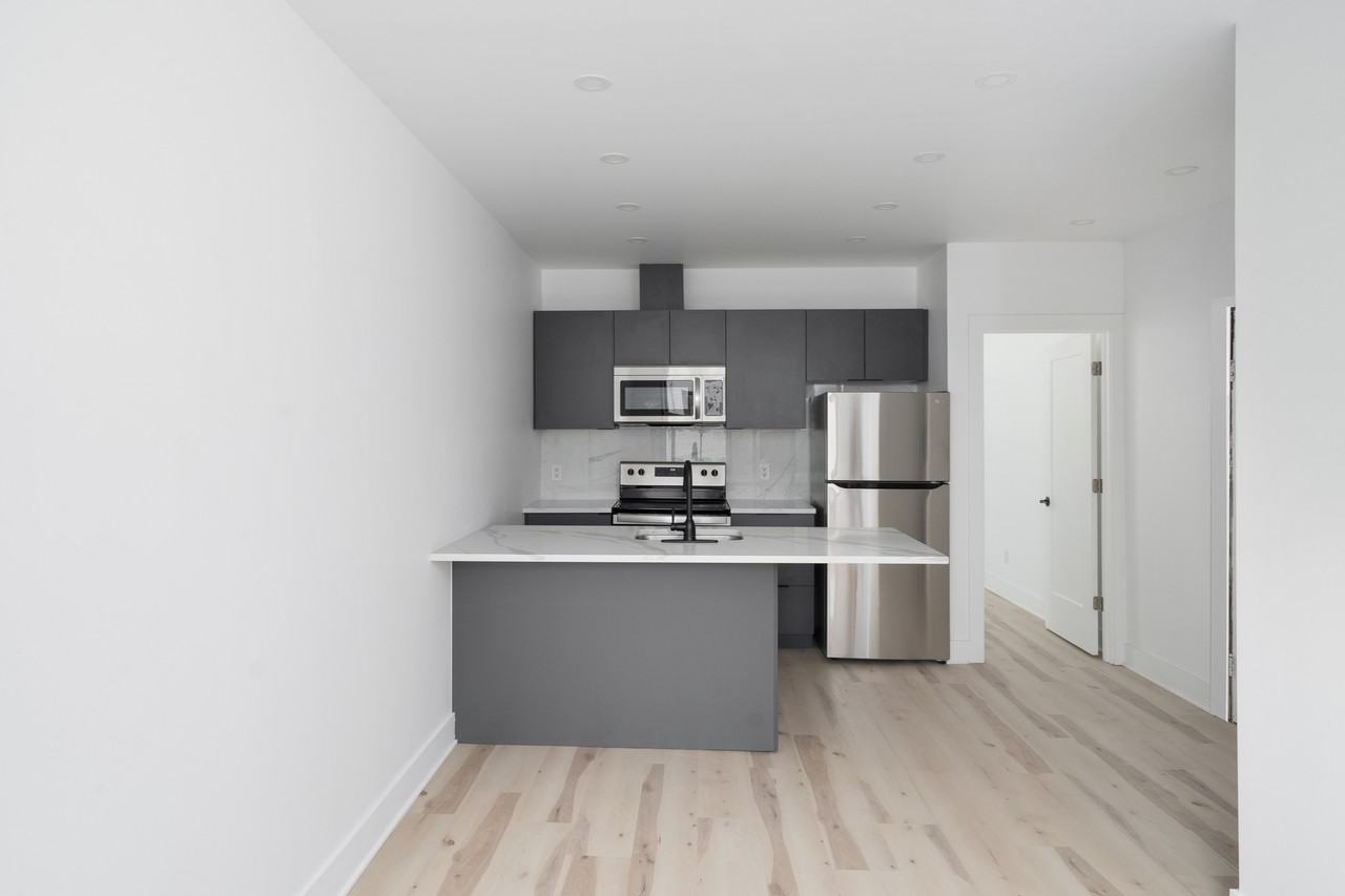 977 Rue Napoléon - Photo 8