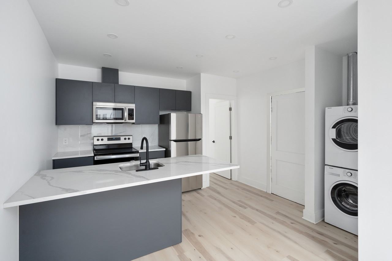 977 Rue Napoléon - Photo 9