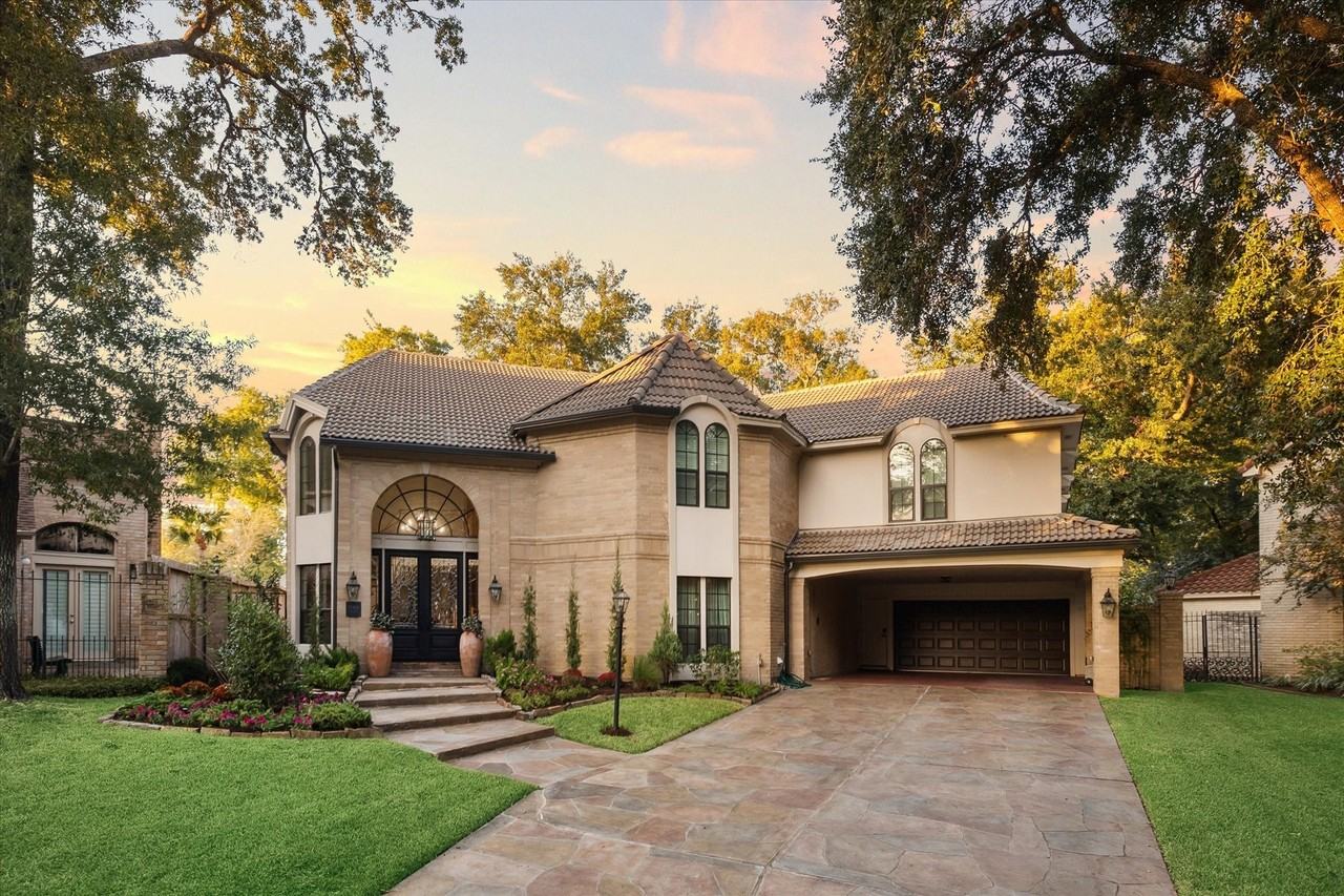 15406 Old Stone Trl - Photo 3 of 43