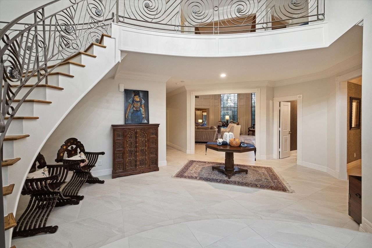 15406 Old Stone Trl - Photo 7 of 43