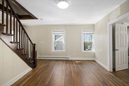 70 North St - Photo 3 of 7