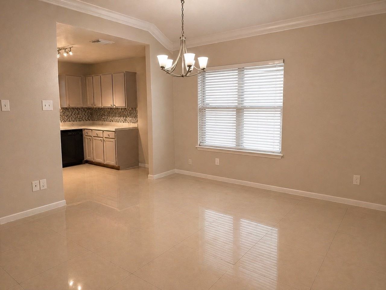 21130 Kenswick Meadows Ct - Photo 6 of 12