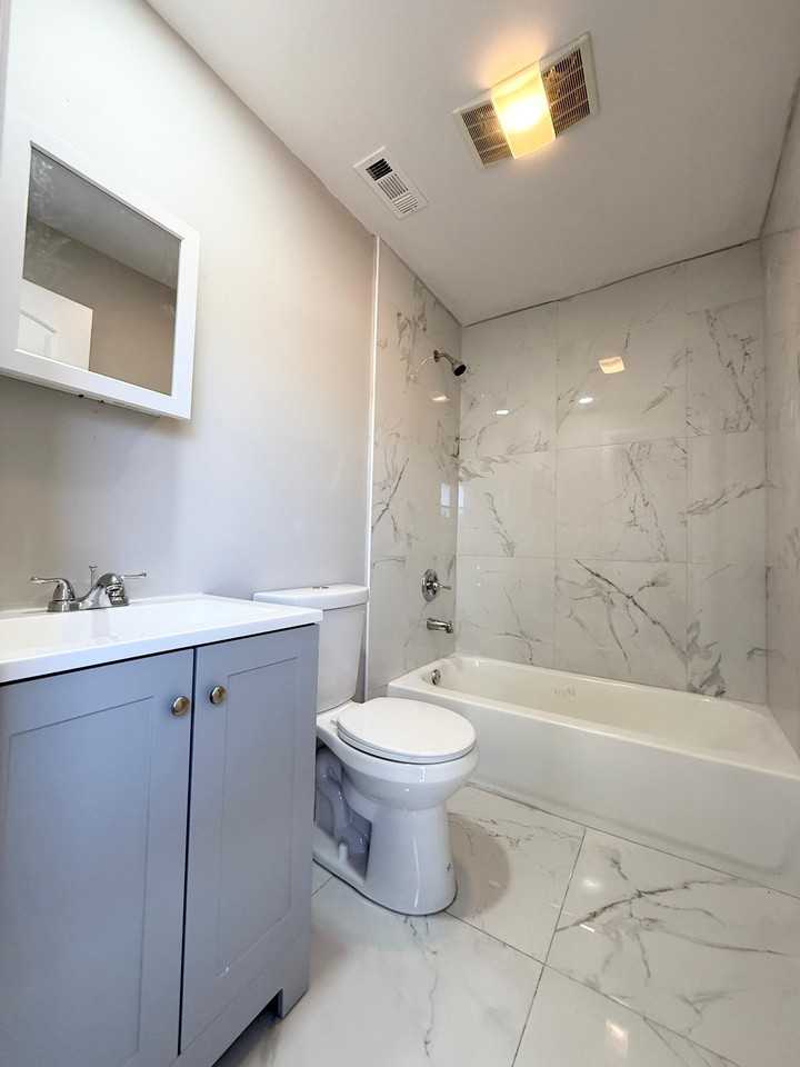 41 Howe St - Photo 5 of 9