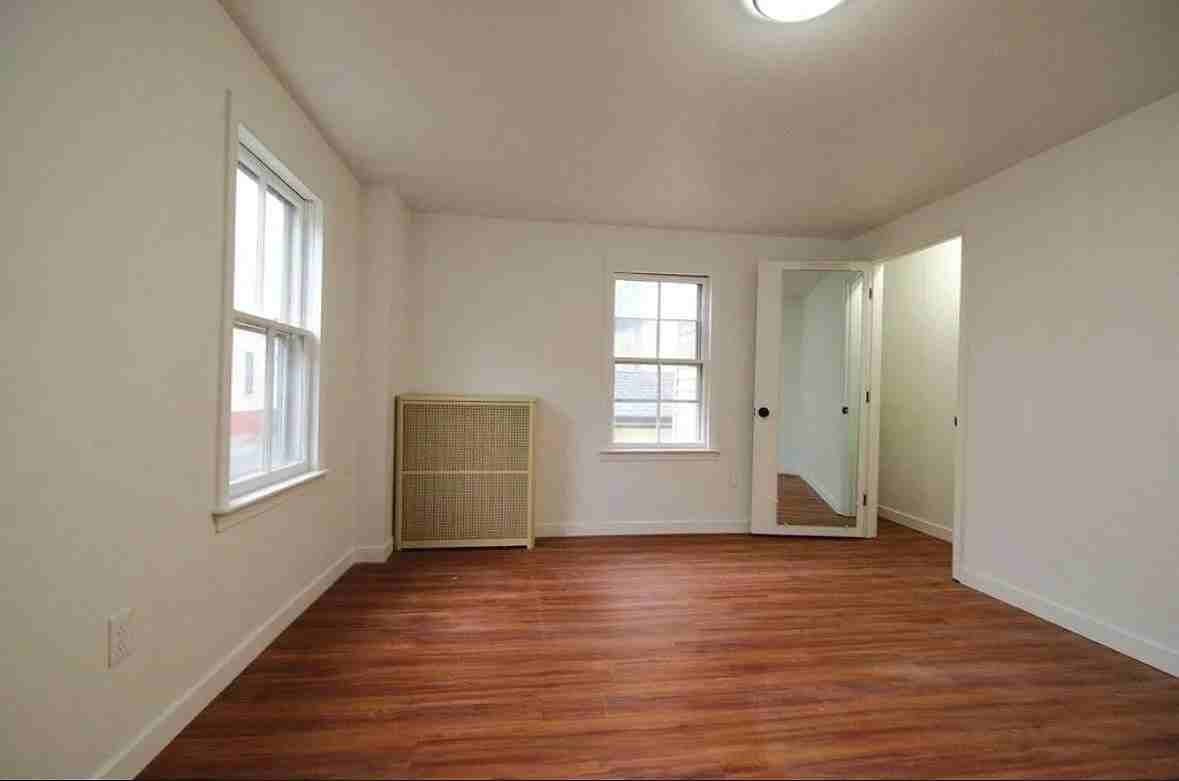 56 Pleasant St #2 - Photo 5 of 10