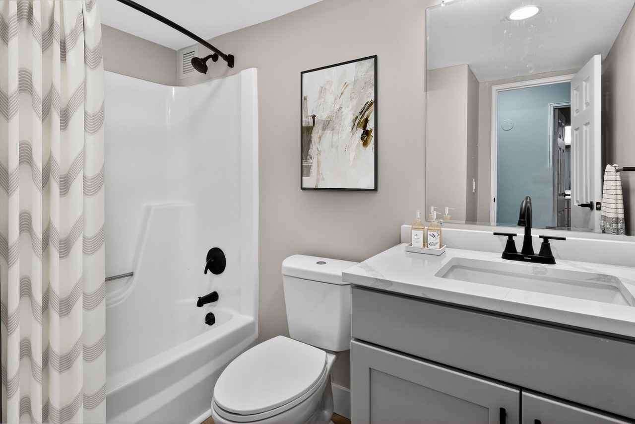 The Venue Apartment Homes - Photo 7 of 42