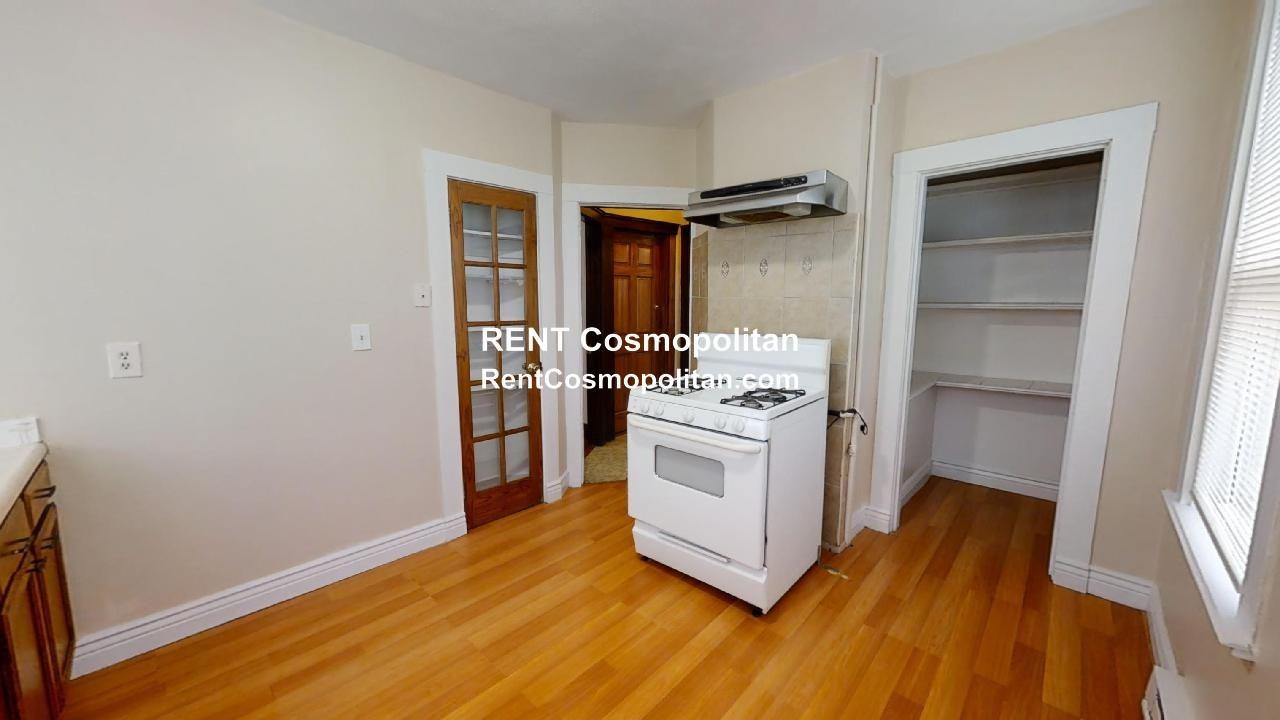 33 Bellingham St #2 - Photo 2 of 19
