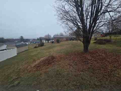 204 Pinecrest Rd #1 - Photo 3 of 10