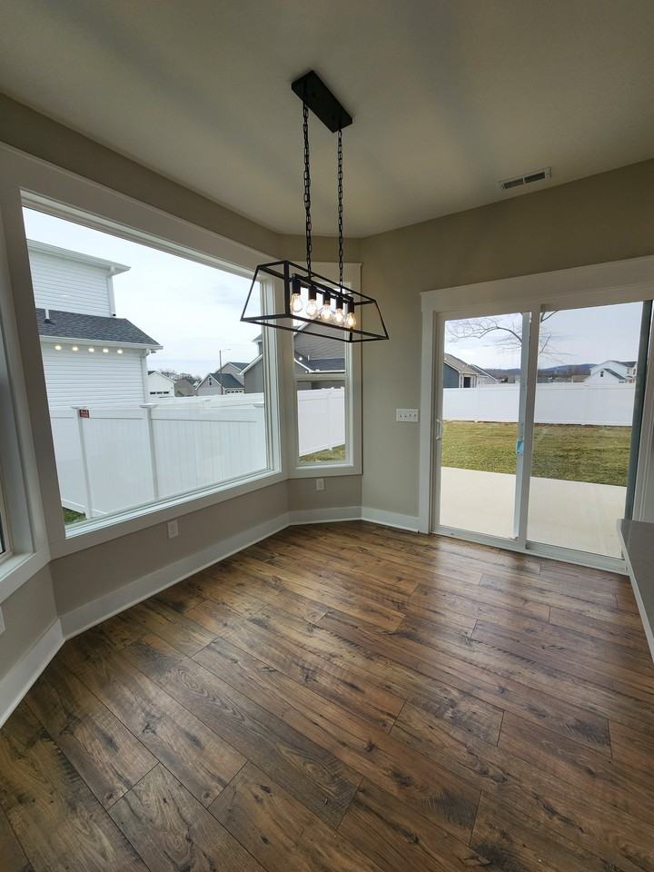 1625 Daly Dr #1 - Photo 6 of 34
