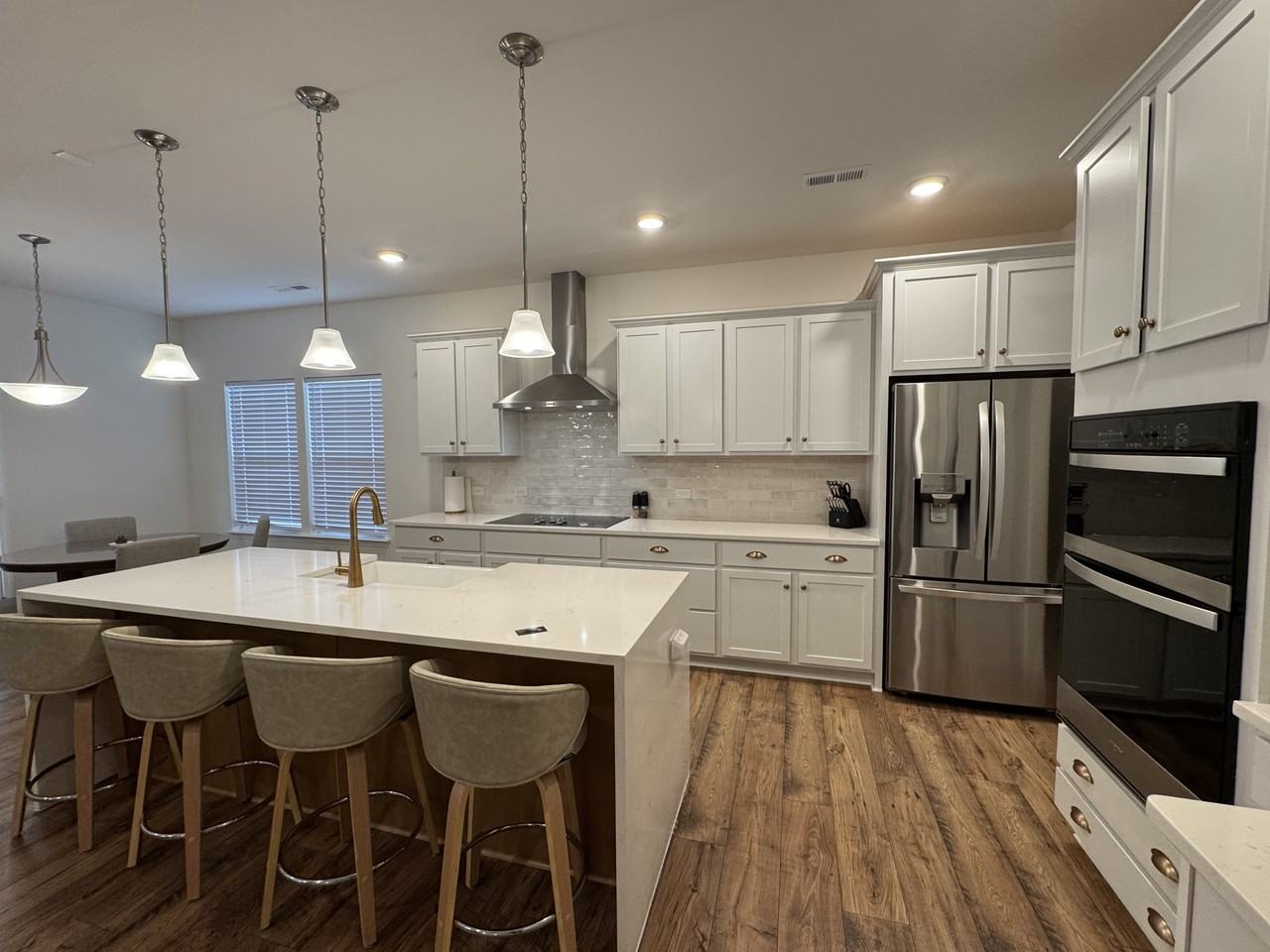 193 Wheatfield Dr #1 - Photo 6 of 11