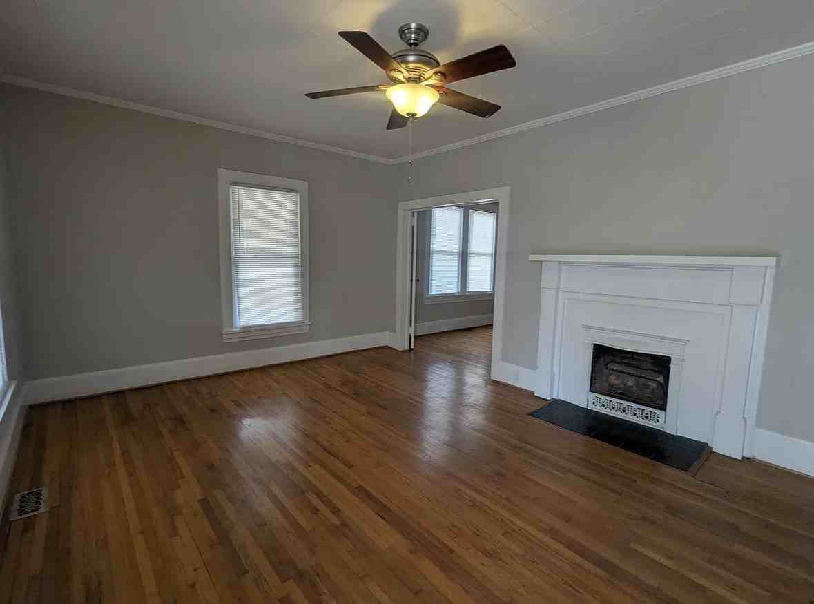606 Park Ave #1 - Photo 2 of 10