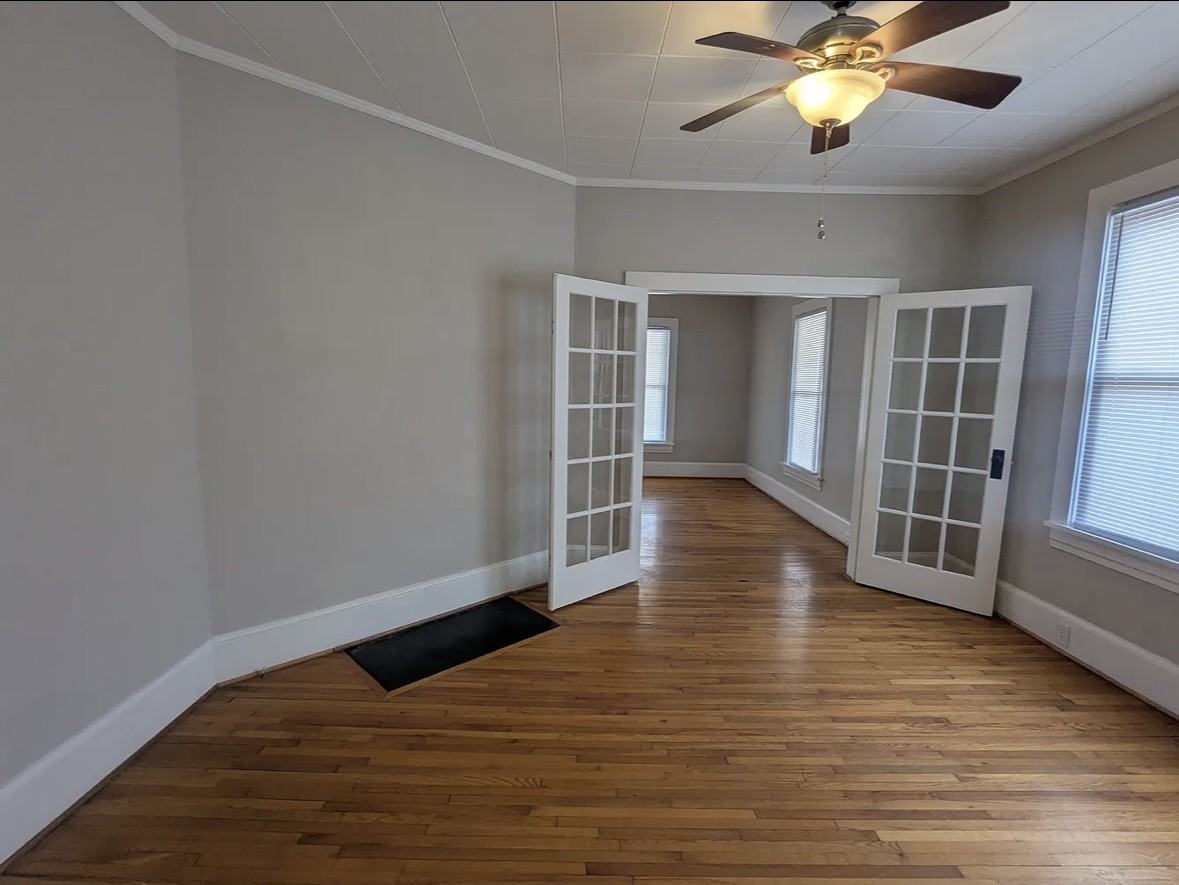 606 Park Ave #1 - Photo 3 of 10