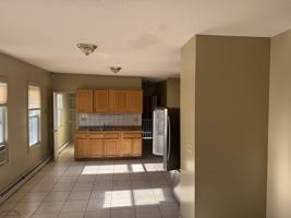 featured image of 44 Hamilton St #3