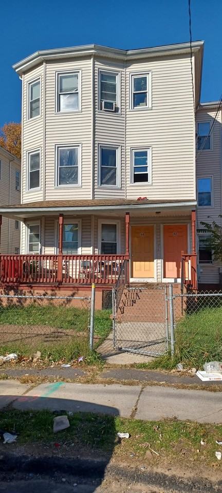 44 Hamilton St #3 - Photo 7 of 7