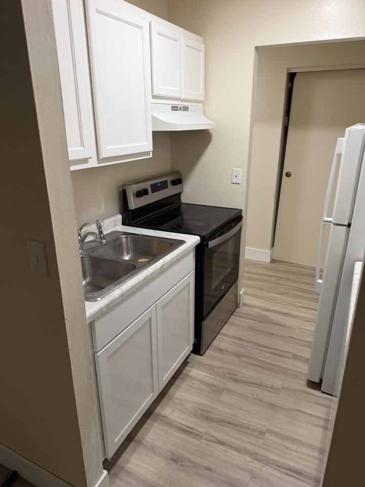 701 Pyramid Hill Boulevard - A5 PATIO - Photo 5 of 13