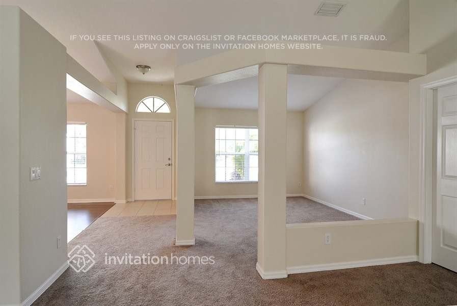 2090 Sw Capeador St - Photo 5 of 19