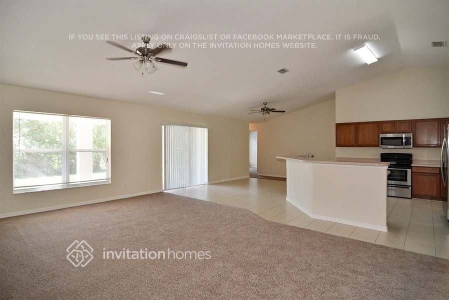 2090 Sw Capeador St - Photo 6 of 19