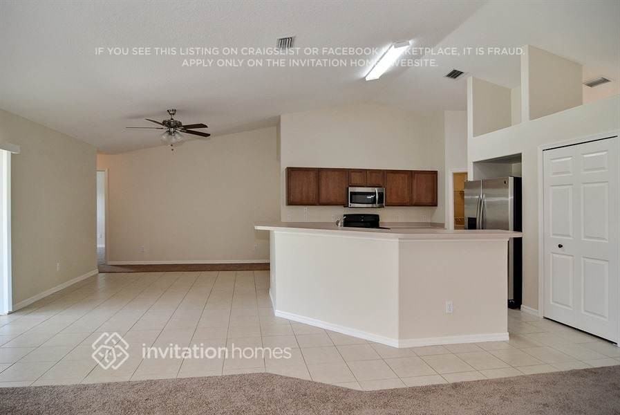 2090 Sw Capeador St - Photo 7 of 19