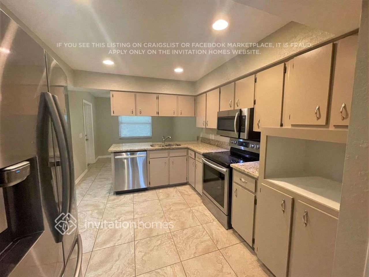 2112 Jonathan Ln - Photo 4 of 14