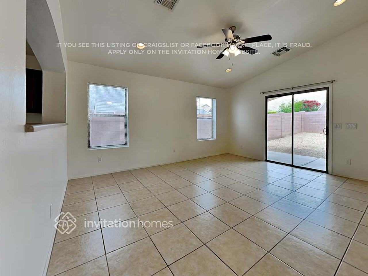 5903 S 32nd Ln - Photo 4 of 19