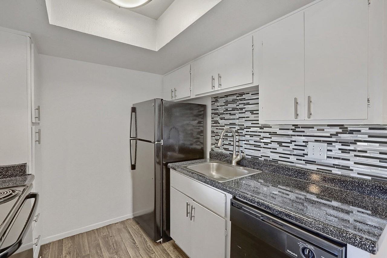 Rise Valley Heights - Photo 5 of 39