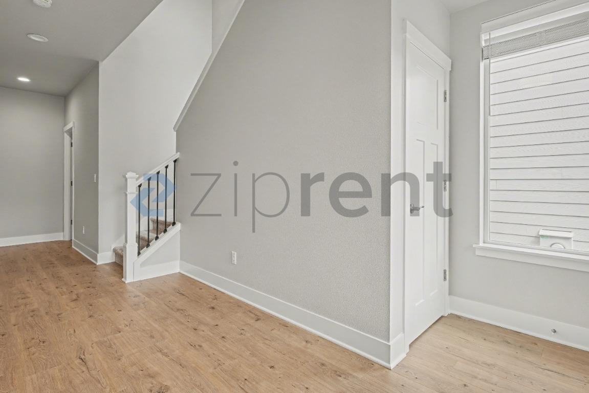 8565 Sw 176th Ave - Photo 6 of 18