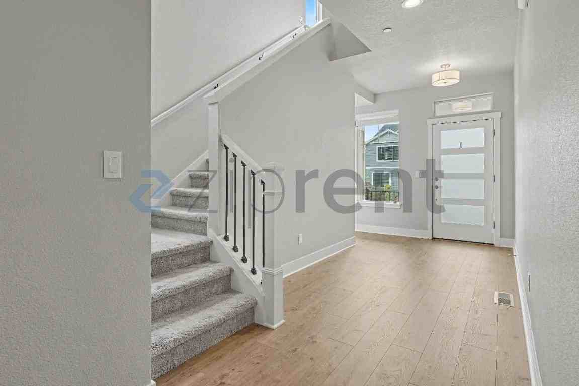 8565 Sw 176th Ave - Photo 7 of 18