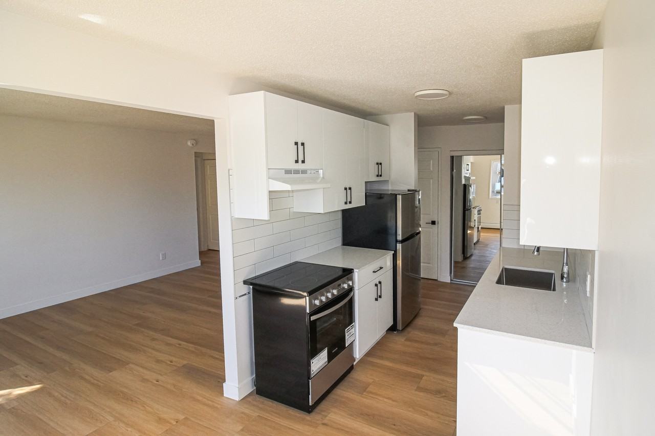 Roppo Casa - 12245 97th - Photo 5 of 30