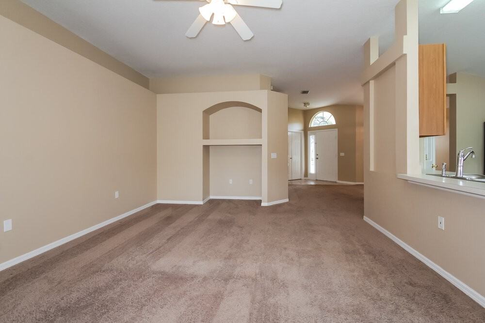 12807 Nightshade Pl - Photo 3 of 15