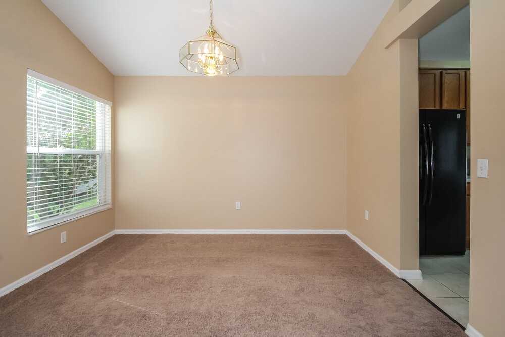 12807 Nightshade Pl - Photo 4 of 15