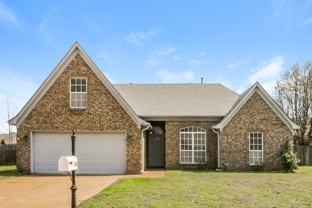 145 Cameron Dr - Photo 1 of 1