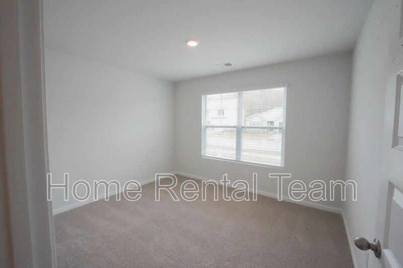 431 Coconut Dr - Photo 7 of 39