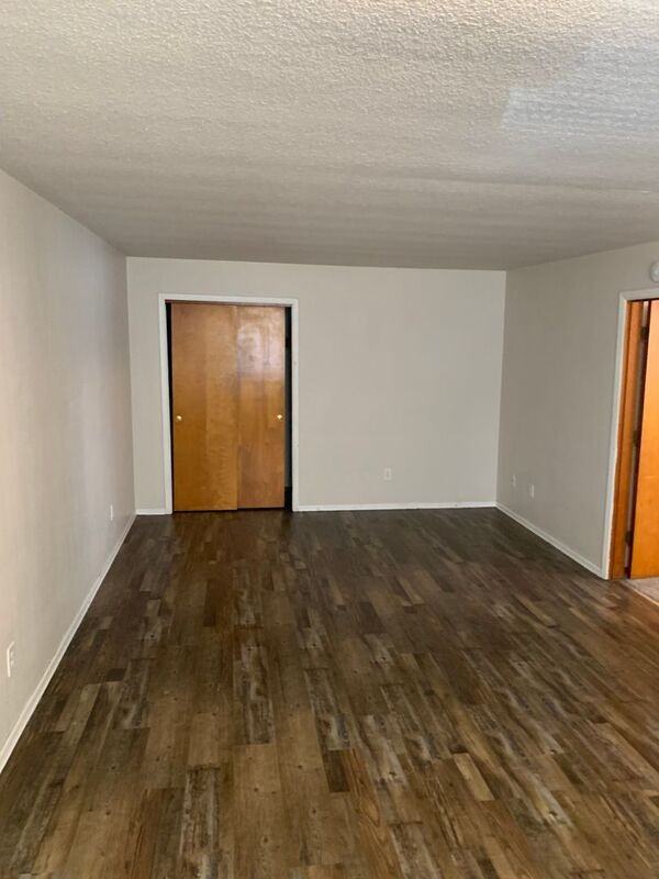 624 W Yakima St #203 - Photo 2 of 8