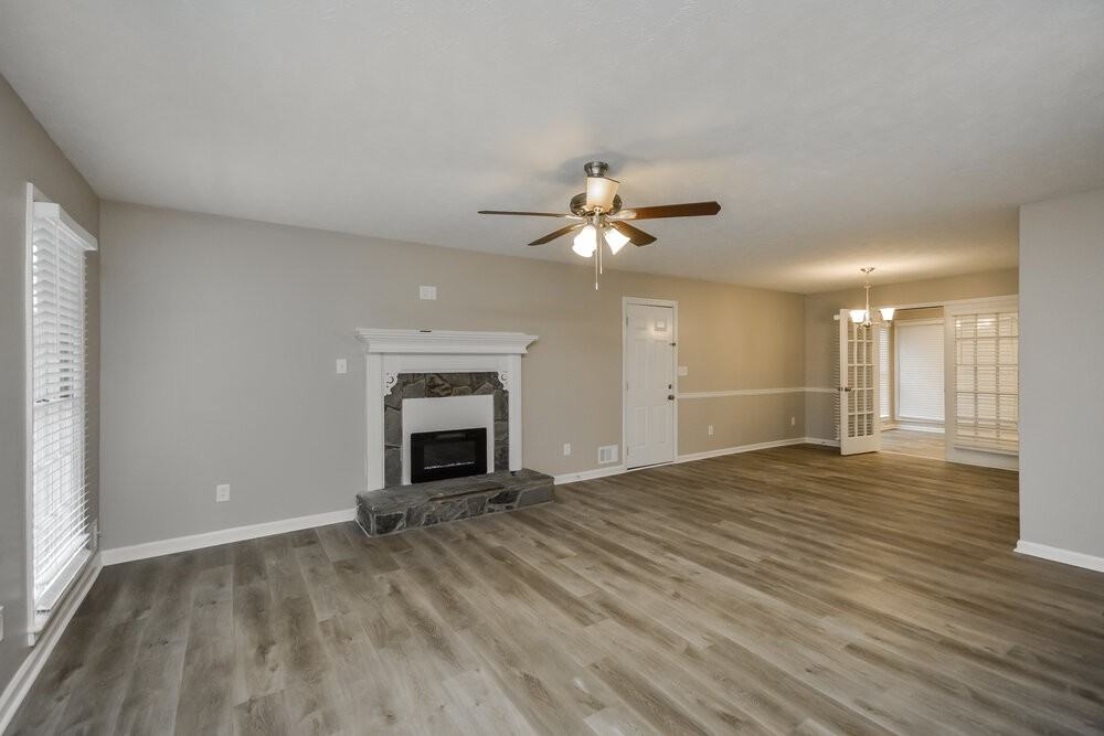 9245 Tara Dr Sw - Photo 4 of 17