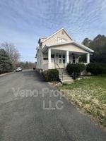 featured image of 32 Russell Rd #2B