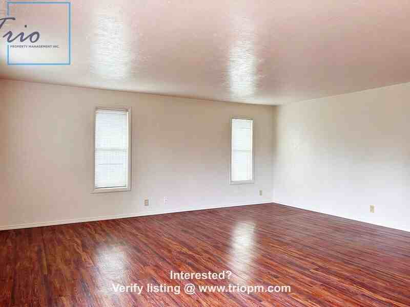 2577 L St - Photo 6 of 19