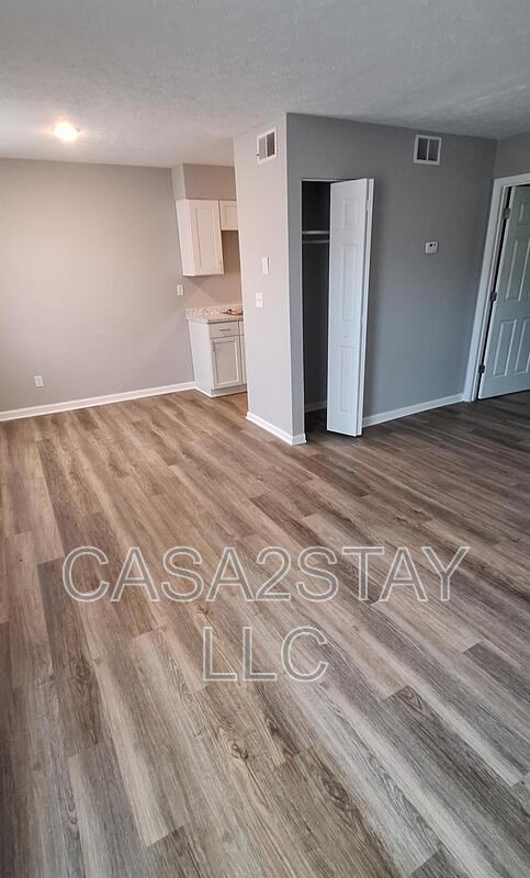 674 Knox Blvd #42 - Photo 3 of 6