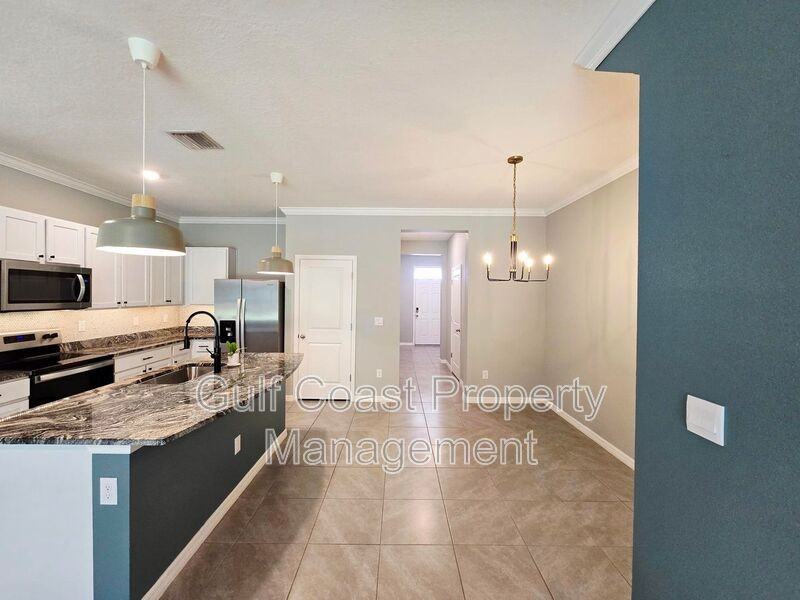 1910 Pleasant Maple Ct - Photo 6 of 28