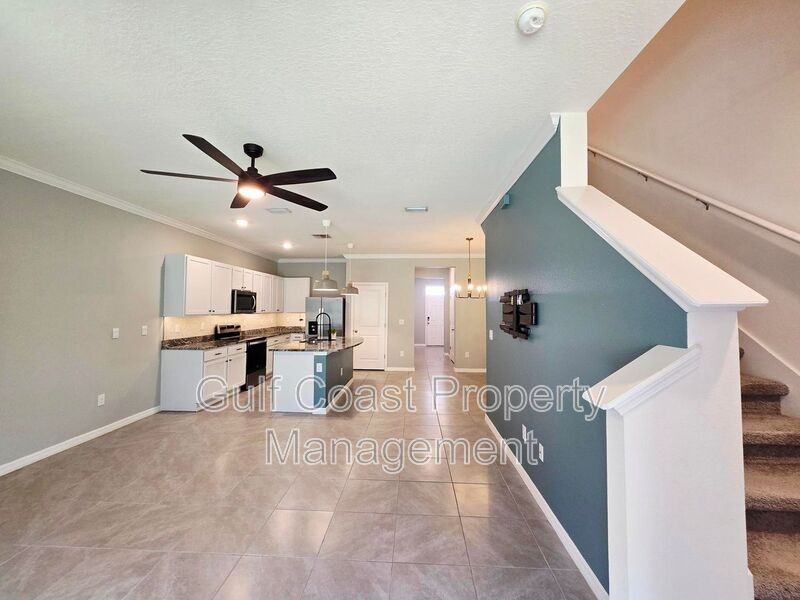 1910 Pleasant Maple Ct - Photo 7 of 28