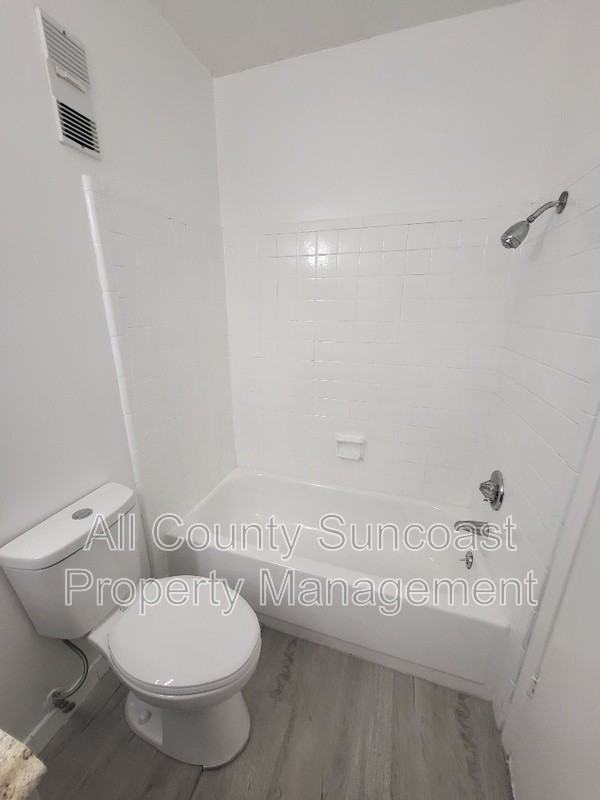 1830 Dr M.L.K. Jr St N - Photo 5 of 6