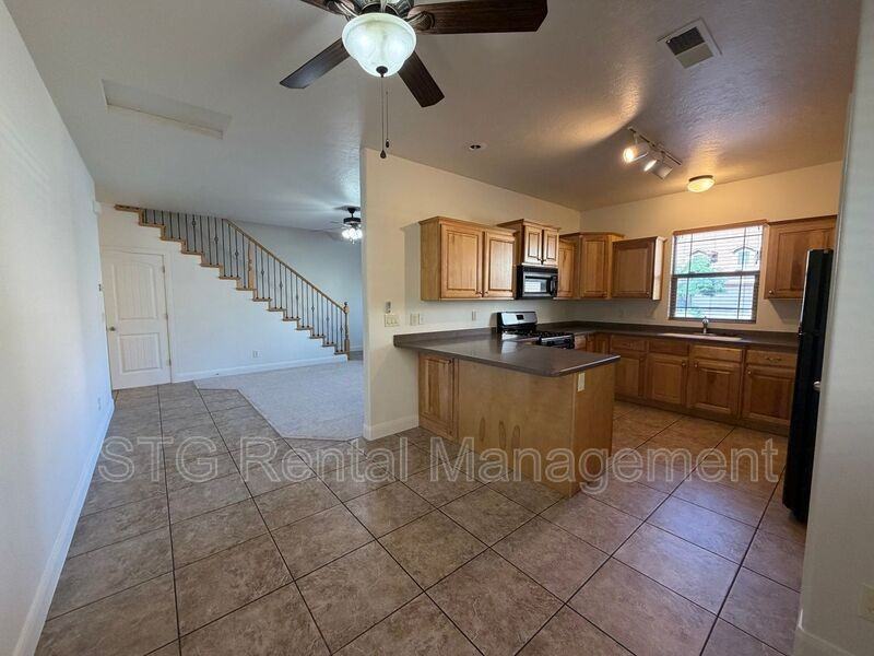 449 Wn #12 - Photo 7 of 30