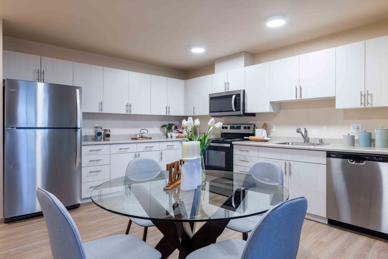 Four Corners Apartments - Photo 2 of 29