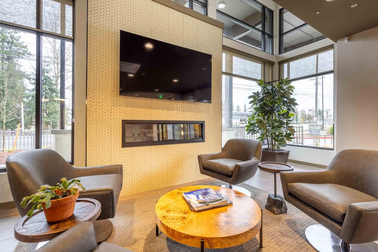 Four Corners Apartments - Photo 7 of 29