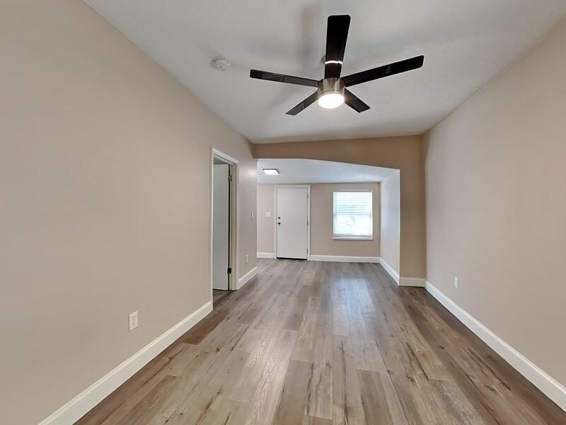 1304 Williams Ave #1 - Photo 2 of 20