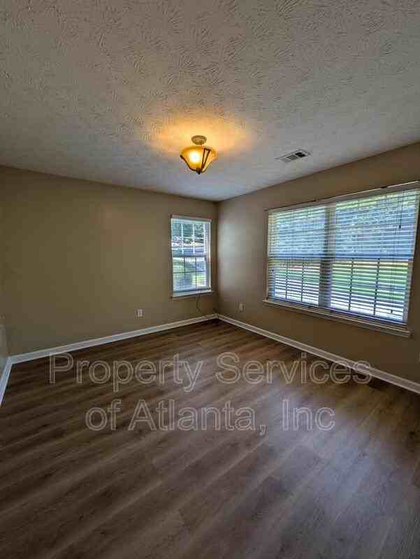 518 Arbor Ridge Dr - Photo 4 of 24