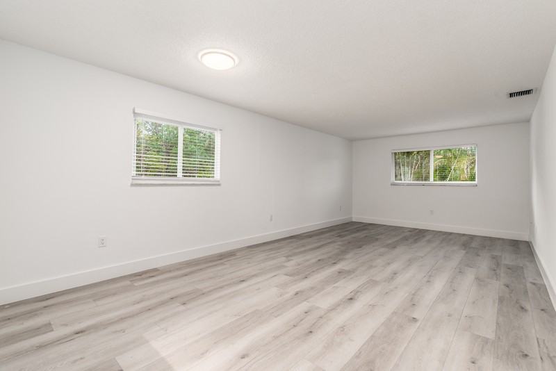 644 Sw Cleveland Ave - Photo 5 of 19