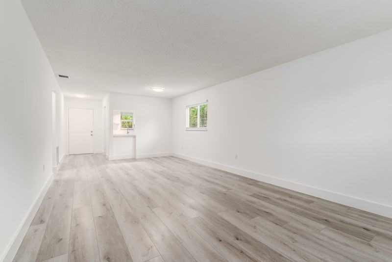 644 Sw Cleveland Ave - Photo 7 of 19